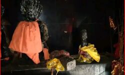 डोडा में वासुकी नाग मंदिर पर हमला- पुजारी के पहुंचने पर हुआ खुलासा डोडा में वासुकी नाग मंदिर पर हमला- पुजारी के पहुंचने पर हुआ खुलासा