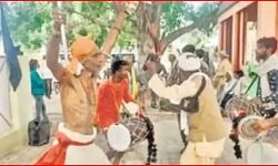 कुत्ते कुत्तिया की शादी- बारातियों ने जमकर कांटा धमाल- हुई सभी रस्में