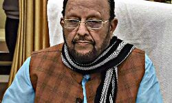 समीक्षा बैठक में मंत्री ने कसे अफसरों के पेंच-यह दी हिदायत