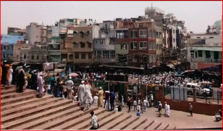 दिल्ली में जामा मस्जिद के बाहर हुए प्रदर्शन को लेकर दर्ज की FIR