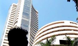 शेयर बाजार में भारी गिरावट के साथ कारोबार की शुरुआत