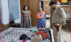 परिवार को बंधक बनाकर कारोबारी के घर में लाखों की लूट