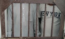 पुलिस ने दो हत्यारोपियों को दबोचकर खिलाई कारागार की हवा