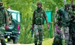 मुठभेड़ एक पाकिस्तानी सहित दो आतंकवादी ढेर मुठभेड़ एक पाकिस्तानी सहित दो आतंकवादी ढेर