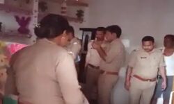 दीवार के सहारे घर में घुसे चोर- 60 हजार की नकदी सहित ले गये सोना-चांदी