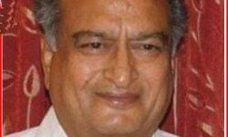 सीबीआई का गहलोत के घर छापा, ईडी में भी दी थी 2 साल पहले रेड सीबीआई का गहलोत के घर छापा, ईडी में भी दी थी 2 साल पहले रेड