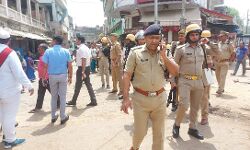 अमन-चैन के लिये जिले में दौड़ती रही खाकी, गर्म मौसम में मिला ठंडा जल