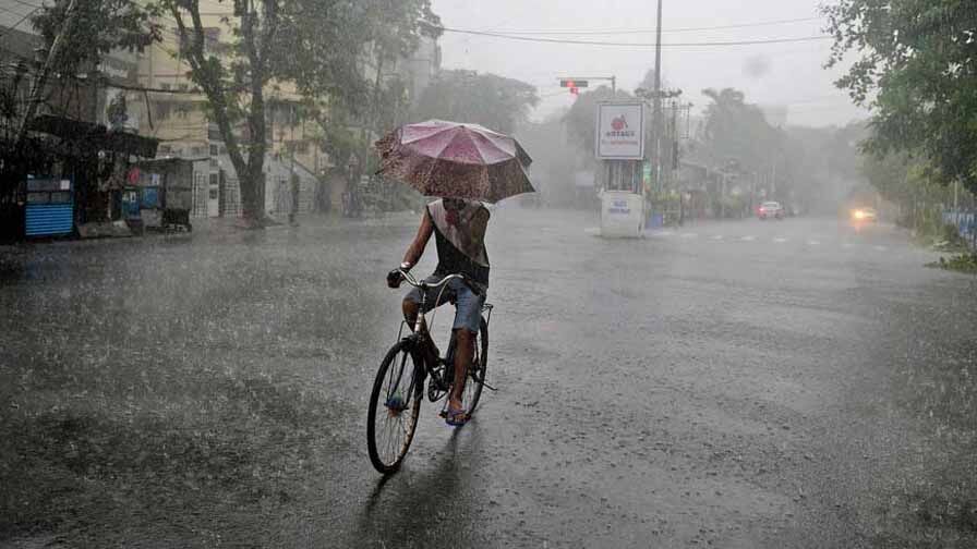 बारिश होने से भीषण गर्मी से राहत