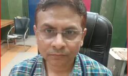 काटने से गुस्साए किसान ने सांप को जिंदा ही चबाकर लिया निगल काटने से गुस्साए किसान ने सांप को जिंदा ही चबाकर लिया निगल