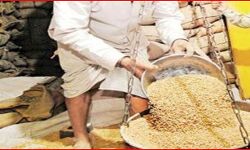 राशनकार्ड धारकों को अब मिलेगा दो बार चावल व एक मर्तबा गेहूं