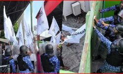 हिंसक भीड़ ने योग सत्र को बनाया निशाना-आंसू गैस दागकर किया तितर बितर