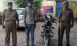 लूट का खुलासा- आरोपी को अरेस्ट कर बरामद किया वाहन