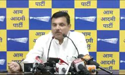 आप का आरोप - दिल्ली में 53 मंदिर तोड़ने की परमिशन मांग रही सरकार आप का आरोप - दिल्ली में 53 मंदिर तोड़ने की परमिशन मांग रही सरकार