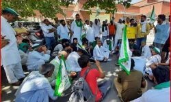 अग्निपथ के खिलाफ भाकियू ने घेरा कलेक्ट्रेट-रोकने पर पुलिस से नोंकझोंक