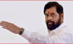 बागी विधायकों को मनाने पहुंचे शिवसेना नेता को कार में डालकर ले गई पुलिस