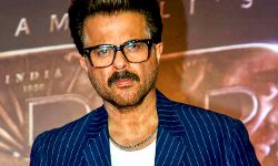 अनिल कपूर ने फिल्म इंडस्ट्री में 39 साल पूरे किये अनिल कपूर ने फिल्म इंडस्ट्री में 39 साल पूरे किये