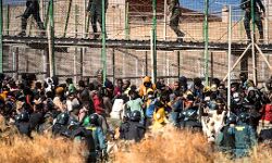 सीमा में घुसने के लिए मची भगदड़ में मृतकों की संख्या 23 हुई