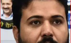 दिल्ली में आप का जलवा कायम- नहीं गली भाजपा की दाल, हैट्रिक की तरफ आप दिल्ली में आप का जलवा कायम- नहीं गली भाजपा की दाल, हैट्रिक की तरफ आप