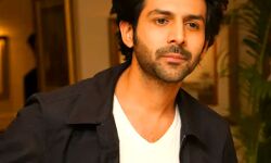 कार्तिक आर्यन ने भूल भुलैया 2 के सेट से BTS तस्वीर शेयर की