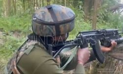 सुरक्षा बलों के साथ मुठभेड़ में दो आतंकवादी ढ़ेर सुरक्षा बलों के साथ मुठभेड़ में दो आतंकवादी ढ़ेर