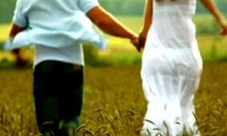 घर आ रहे थे देखने वाले नाबालिग हो गई प्रेमी संग फरार-ऐसे फूटा भांडा