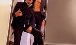 टाइगर श्राफ ने पिता जैकी श्राफ के साथ वीडियो शेयर किया