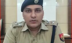 लापरवाही पर गिरी SP की गाज- 3 दरोगा किए गए सस्पेंड-मचा हडकंप लापरवाही पर गिरी SP की गाज- 3 दरोगा किए गए सस्पेंड-मचा हडकंप
