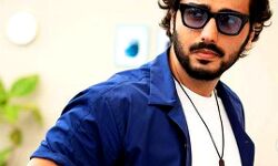 अर्जुन कपूर ने KGF चैप्टर 2 और पुष्पा की तुलना त्रिशूल और दीवार से की अर्जुन कपूर ने KGF चैप्टर 2 और पुष्पा की तुलना त्रिशूल और दीवार से की