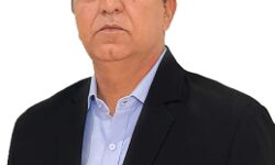 पसमांदा मुस्लिम महाज़ ने सलीम के नेतृत्व में कलेक्टर को सौंपा ज्ञापन