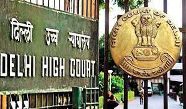 रिमांड की वैधता को चुनौती को लेकर पुलिस को जारी किया नोटिस रिमांड की वैधता को चुनौती को लेकर पुलिस को जारी किया नोटिस