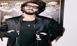 भूमि पेडनेकर और रकुल प्रीत सिंह के साथ काम करेंगे अर्जुन कपूर भूमि पेडनेकर और रकुल प्रीत सिंह के साथ काम करेंगे अर्जुन कपूर