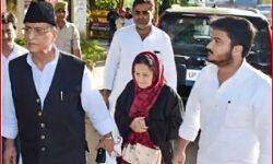 आजम की बीवी और बेटा अब इस मामले के लपेटे में- जारी हुआ नोटिस आजम की बीवी और बेटा अब इस मामले के लपेटे में- जारी हुआ नोटिस