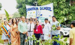 पौधारोपण के साथ जल संचय का भी संकल्प लें नागरिक- कपिल देव