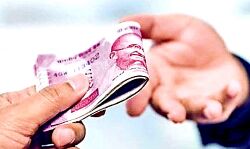 वरिष्ठ लिपिक 15 हजार रुपए की रिश्वत लेते गिरफ्तार वरिष्ठ लिपिक 15 हजार रुपए की रिश्वत लेते गिरफ्तार