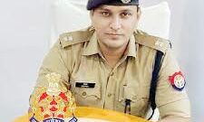 SP ने किए दर्जनभर दरोगाओं के साथ सिपाहियों के तबादले SP ने किए दर्जनभर दरोगाओं के साथ सिपाहियों के तबादले