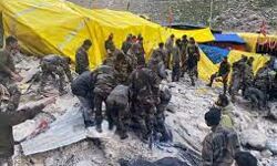 बादल फटने से 15 यात्रियों की मौत बादल फटने से 15 यात्रियों की मौत