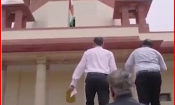 चीफ जस्टिस ने विधानसभा अध्यक्ष को दी हिदायत कोई फैसला नहीं ले