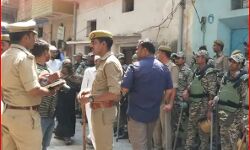 चला योगी का डंडा-मंत्री रहे हाजी याकूब की करोड़ों की संपत्ति कुर्क चला योगी का डंडा-मंत्री रहे हाजी याकूब की करोड़ों की संपत्ति कुर्क