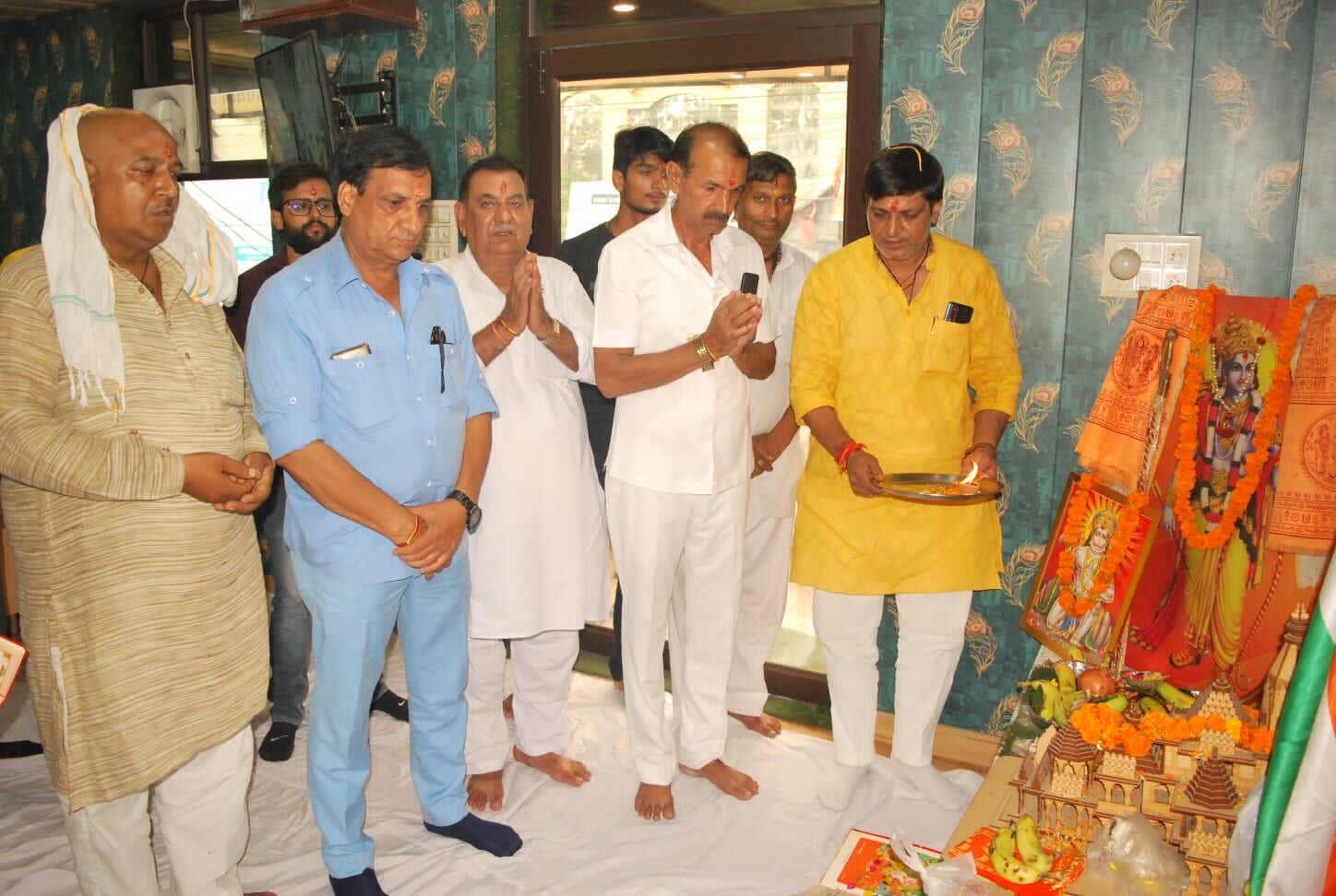 देश में राम-रहीम बनाने हैं, तो अपने धर्म का ज्ञान जरुर होना चाहिए: मनीष चौधरी