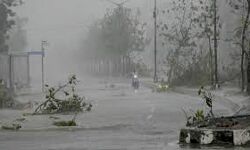 आंधी ने मचाया कोहराम छह की मौत