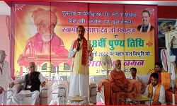 डिप्टी सीएम का ऐलान, शुकतीर्थ में लाई जाएगी गंगा की अविरल धार डिप्टी सीएम का ऐलान, शुकतीर्थ में लाई जाएगी गंगा की अविरल धार