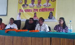 बैठक में पत्रकारों के हितों की भरी हुंकार- दिया संगठित होने पर बल
