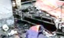 सोशल मीडिया पोस्ट पर भड़के कट्टरपंथी,हिदुओं के घरों, दुकानों को लगाई आग