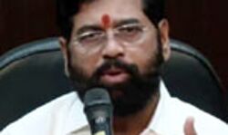 एकनाथ शिंदे का बड़बोलापन एकनाथ शिंदे का बड़बोलापन