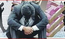 डॉलर के मुकाबले औंधे मुंह गिरा रुपया अब तक के रिकॉर्ड निचले स्तर पर