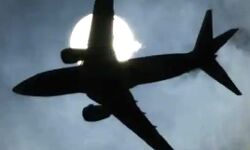 उड़ते विमान का तेल हुआ खत्म- यात्रियों में मची खलबली,- ऐसे बची जान