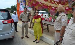 DM-SP ने शहर में भ्रमण कर जाना व्यवस्थाओं का हाल DM-SP ने शहर में भ्रमण कर जाना व्यवस्थाओं का हाल