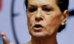 संसद में भड़की सोनिया गांधी ने स्मृति ईरानी को गुस्से में कह दी ऐसी बात संसद में भड़की सोनिया गांधी ने स्मृति ईरानी को गुस्से में कह दी ऐसी बात