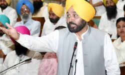 सांसद के बेटे के हलक से निकाली 350 करोड़ की सरकारी जमीन-मचा हडकंप