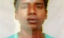 कहासुनी के बाद प्रेमिका के घर के बाहर प्रेमी ने उठाया ऐसा हौलनाक कदम कहासुनी के बाद प्रेमिका के घर के बाहर प्रेमी ने उठाया ऐसा हौलनाक कदम